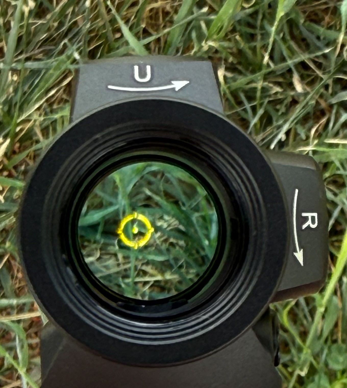 Gold dot reticle view